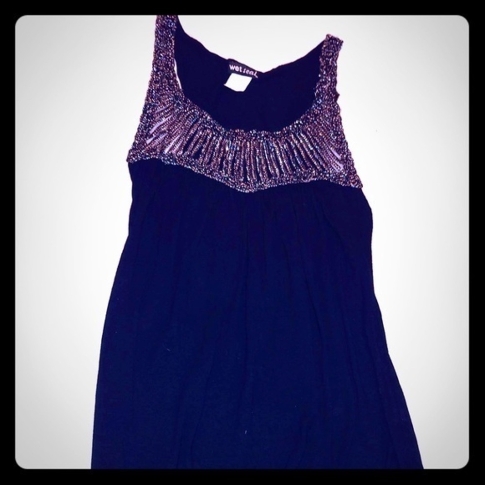 Black Sparkle Neckline Knit Tunic-XS. **G615**